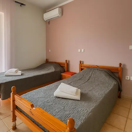 Hary's House Cozy Getaway 5 Min From The Tatil Evi Kardamas