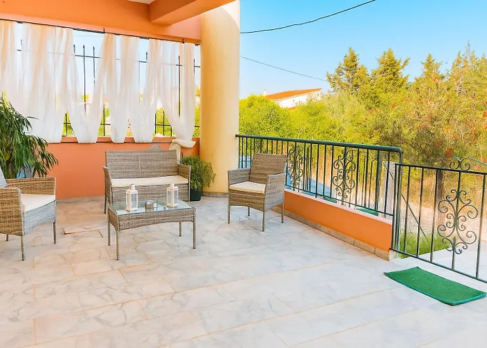 Hary's House Cozy Getaway 5 Min From The * Kardamas