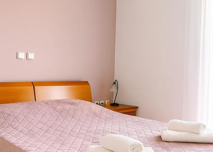 Hary's House Cozy Getaway 5 Min From The * Kardamas